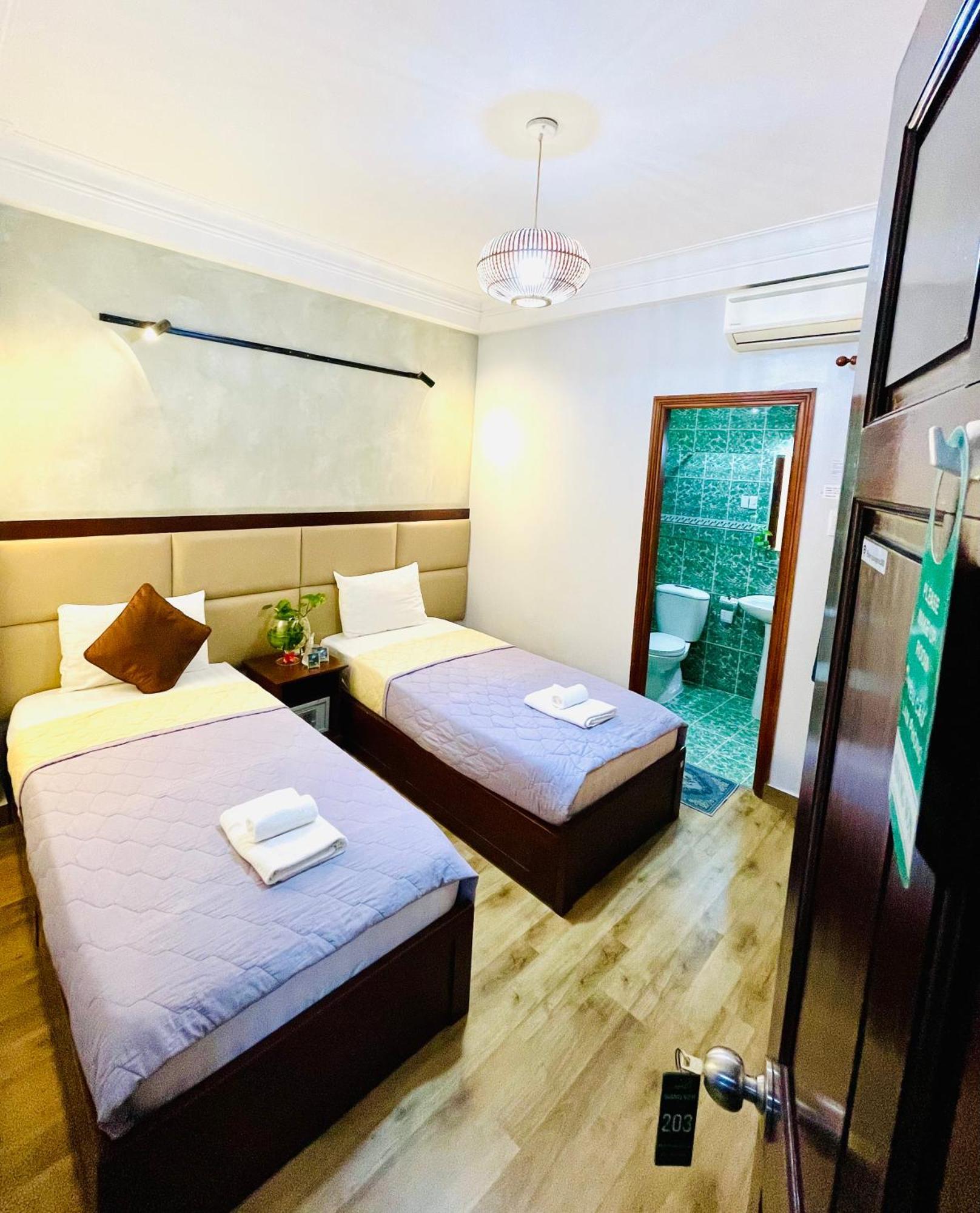 Giang Son Hotel江山民宿范五老区酒吧街胡志明市 Extérieur photo
