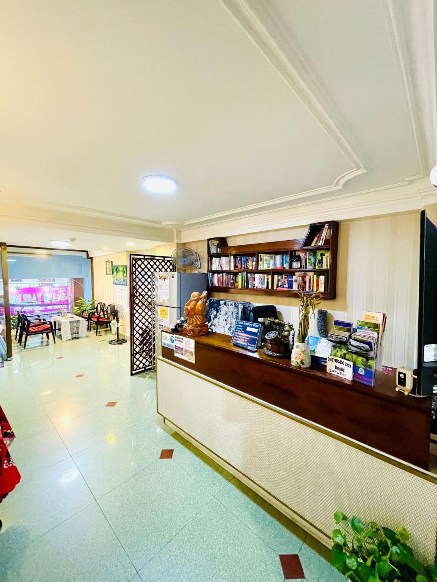 Giang Son Hotel江山民宿范五老区酒吧街胡志明市 Extérieur photo