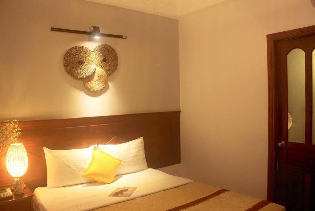 Giang Son Hotel江山民宿范五老区酒吧街胡志明市 Extérieur photo