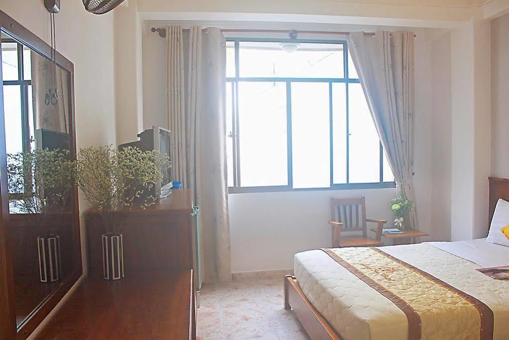 Giang Son Hotel江山民宿范五老区酒吧街胡志明市 Extérieur photo