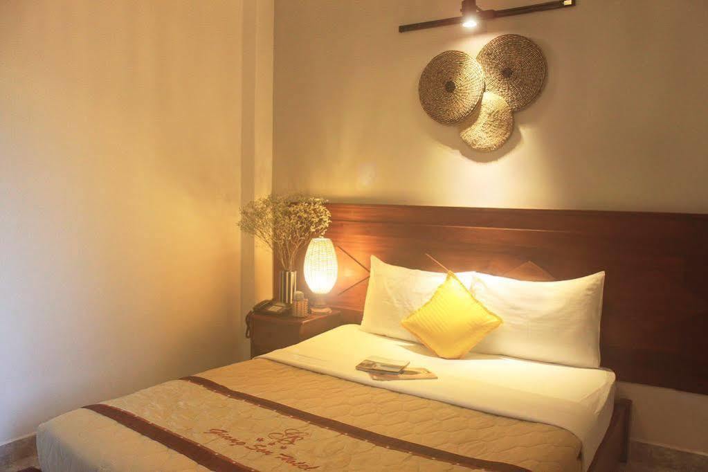 Giang Son Hotel江山民宿范五老区酒吧街胡志明市 Extérieur photo