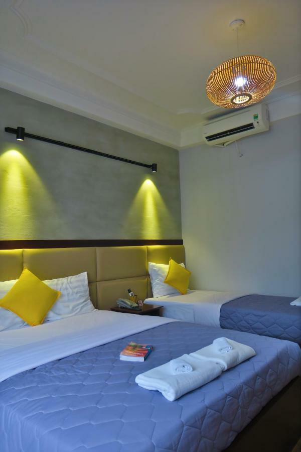 Giang Son Hotel江山民宿范五老区酒吧街胡志明市 Extérieur photo