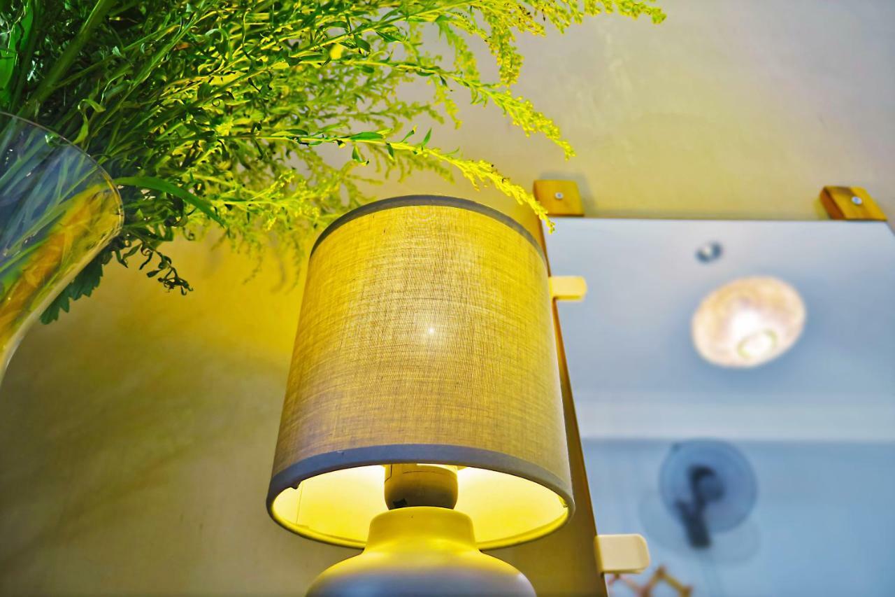 Giang Son Hotel江山民宿范五老区酒吧街胡志明市 Extérieur photo