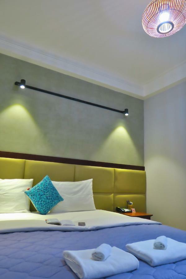 Giang Son Hotel江山民宿范五老区酒吧街胡志明市 Extérieur photo