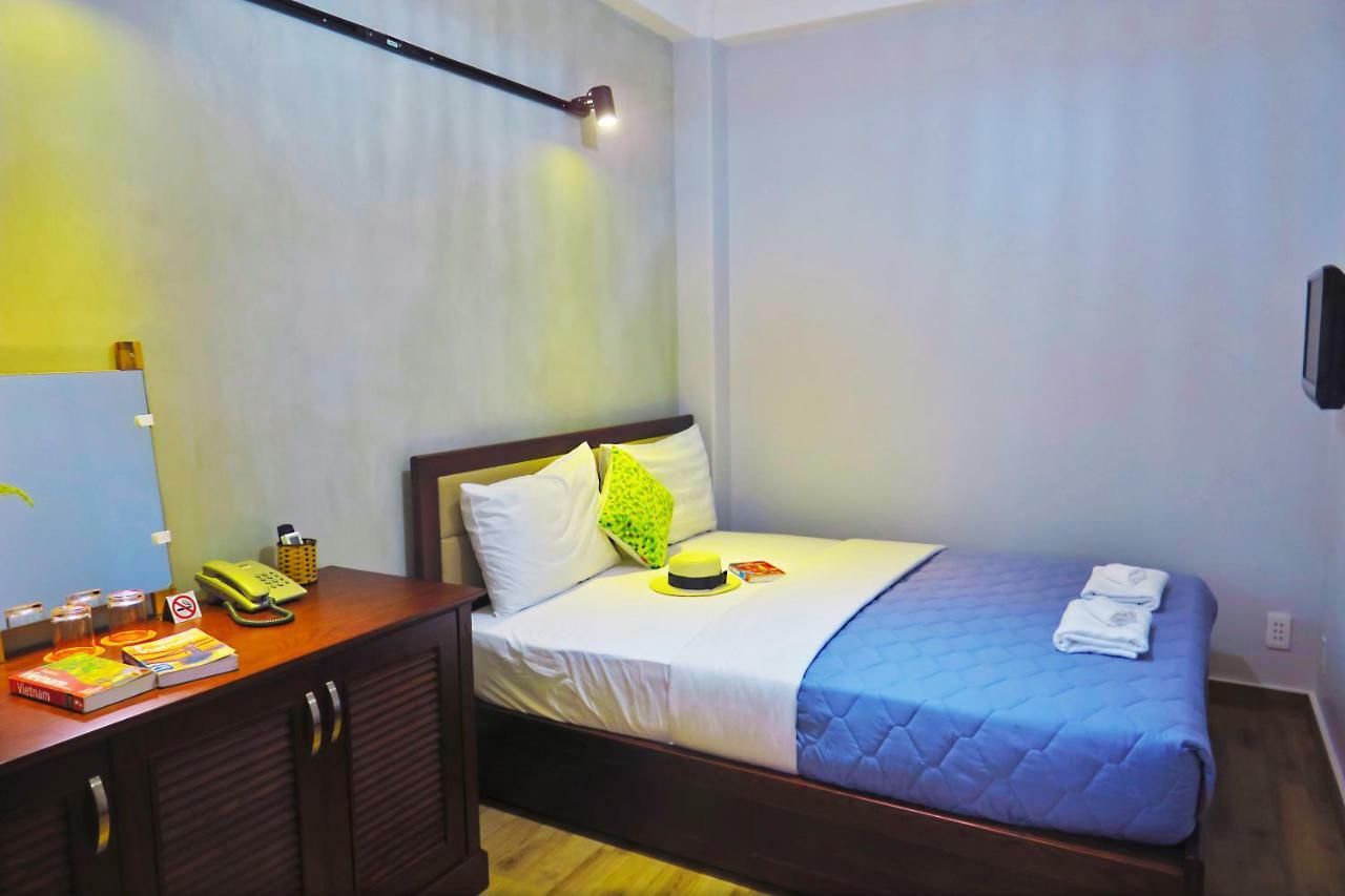 Giang Son Hotel江山民宿范五老区酒吧街胡志明市 Extérieur photo