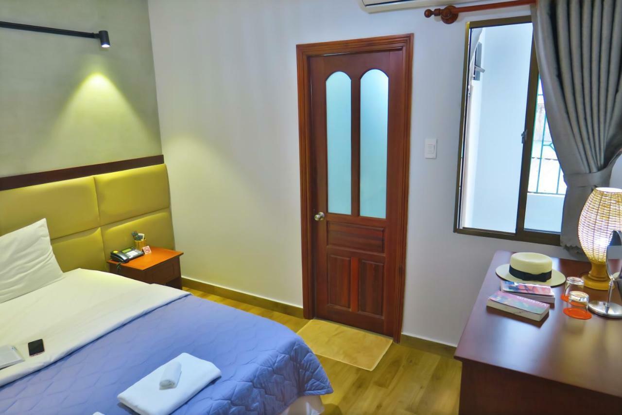 Giang Son Hotel江山民宿范五老区酒吧街胡志明市 Extérieur photo